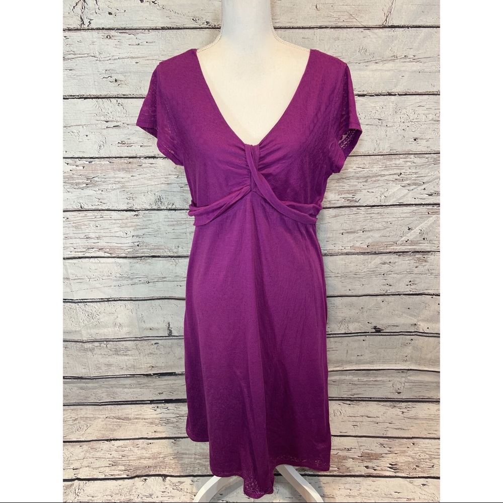 ATHLETA Twist Front V Neck A Line Dress with Geometric Print Magenta-L